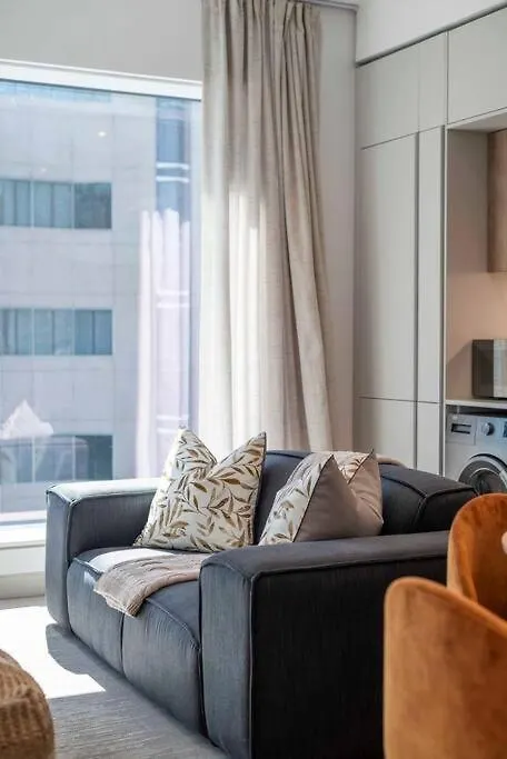 Stylish Stay In Cape Town Apartment