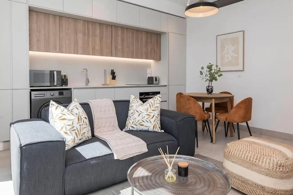 Stylish Stay In Cape Town